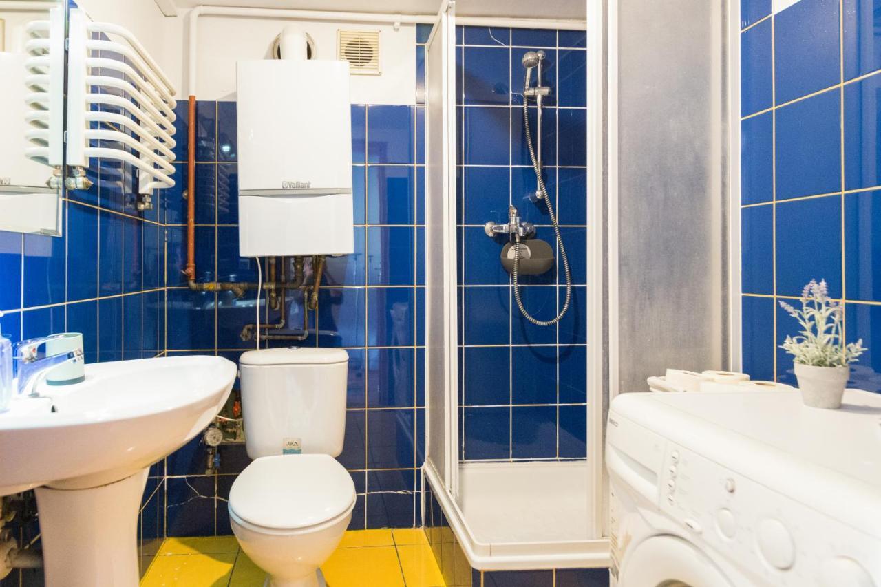 Lovers Nest Apartment คราคูฟ ภายนอก รูปภาพ
